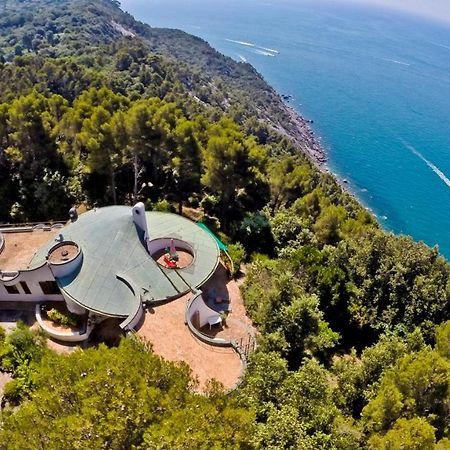 B&B Al Cavalluccio Marino Montemarcello Exterior photo