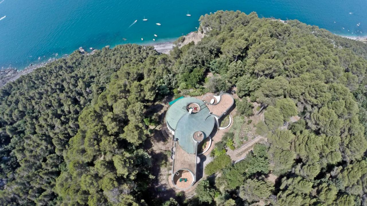B&B Al Cavalluccio Marino Montemarcello Exterior photo
