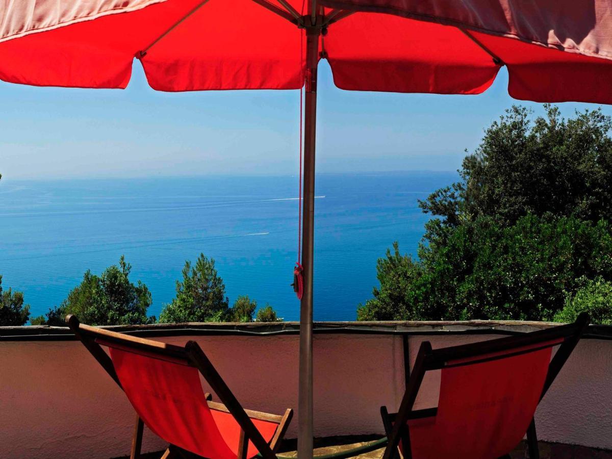 B&B Al Cavalluccio Marino Montemarcello Exterior photo